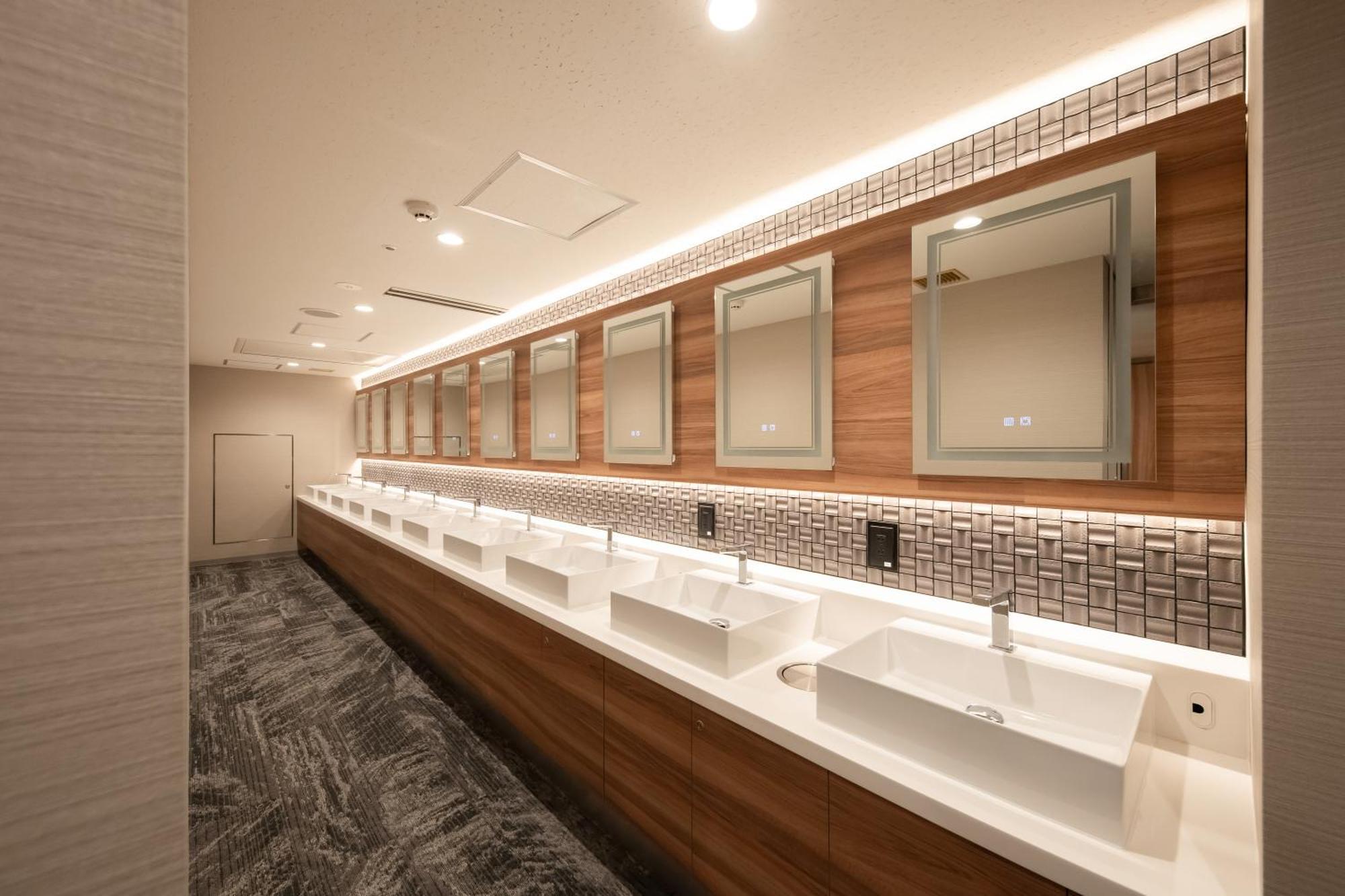 Sauna & Capsule Amza Osaka Exterior foto